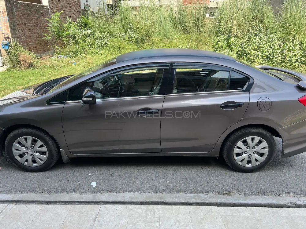 ہونڈا سوک 2013 for Sale in لاہور ہونڈا سوک 2013 for Sale in لاہور Image-5