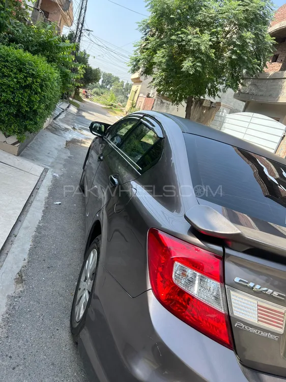 ہونڈا سوک 2013 for Sale in لاہور ہونڈا سوک 2013 for Sale in لاہور Image-9