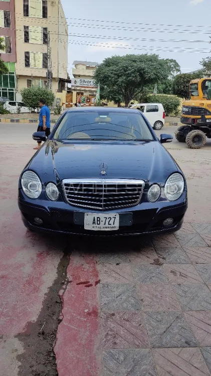 Mercedes Benz E Class 2007 for Sale in Islamabad Image-1