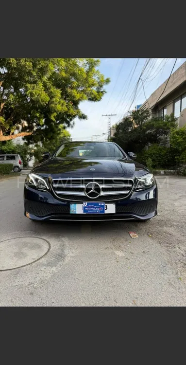 Mercedes Benz E Class 2018 for Sale in Lahore Image-1