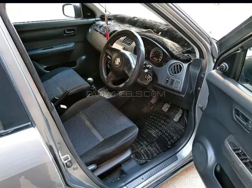 Suzuki Swift 2012 for Sale in Karachi Image-1