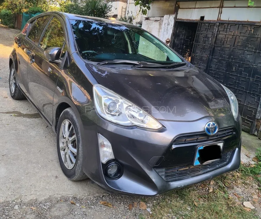 Toyota Aqua 2015 for Sale in Islamabad Image-1