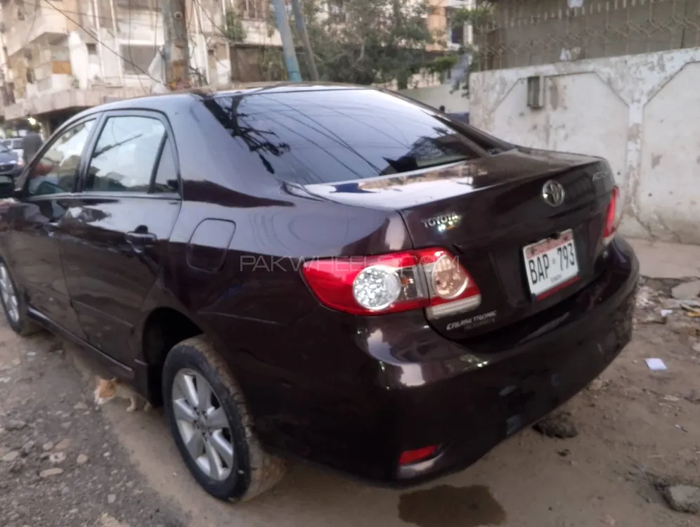 Toyota Corolla 2013 for Sale in Karachi Image-1