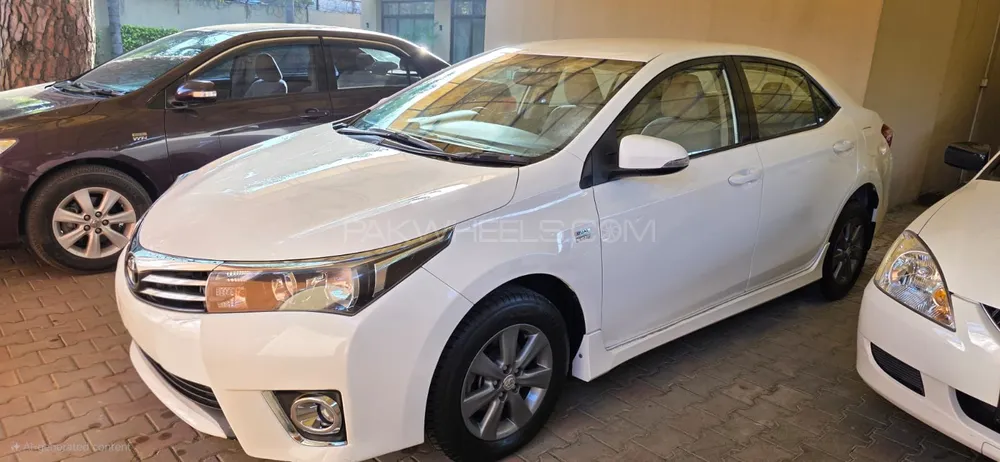 Toyota Corolla 2016 for Sale in Islamabad Image-1