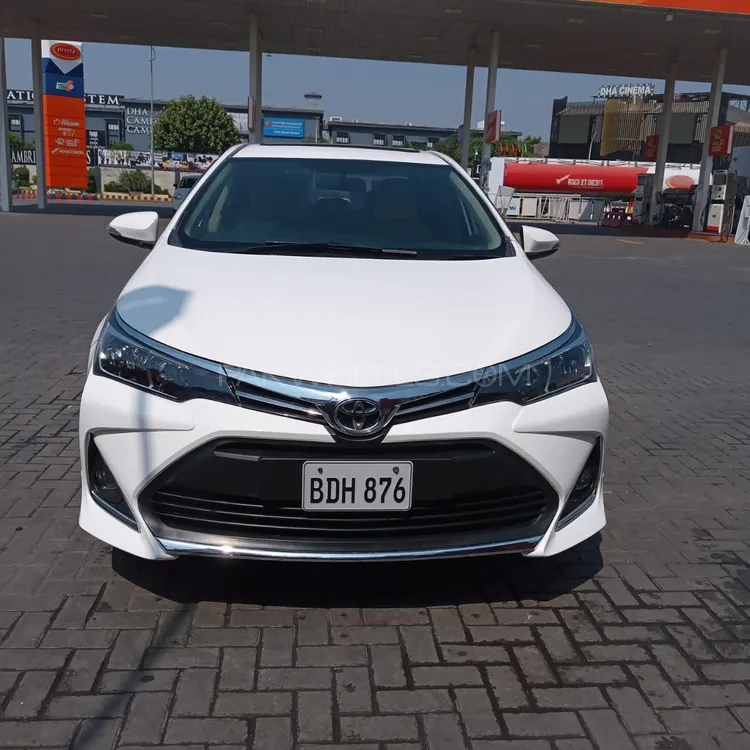 Toyota Corolla 2015 for Sale in Lahore Image-1