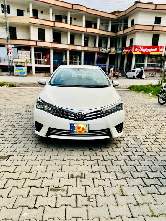 Toyota Corolla 2016 for Sale in Abbottabad Image-1