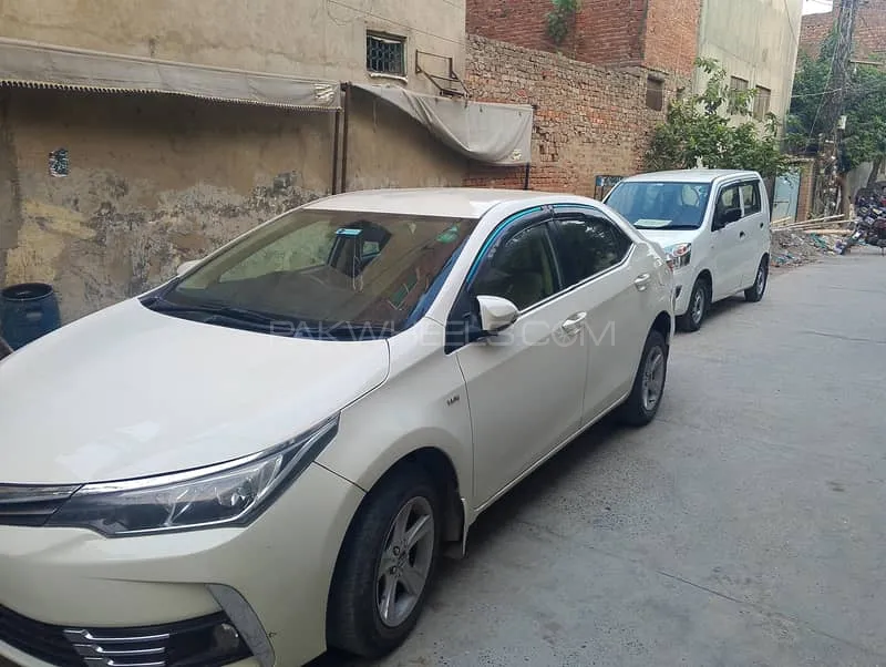 Toyota Corolla 2019 for Sale in Lahore Image-1