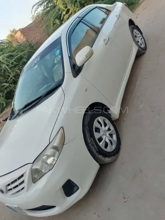 Toyota Corolla 2011 for Sale in Fateh Jang Image-1