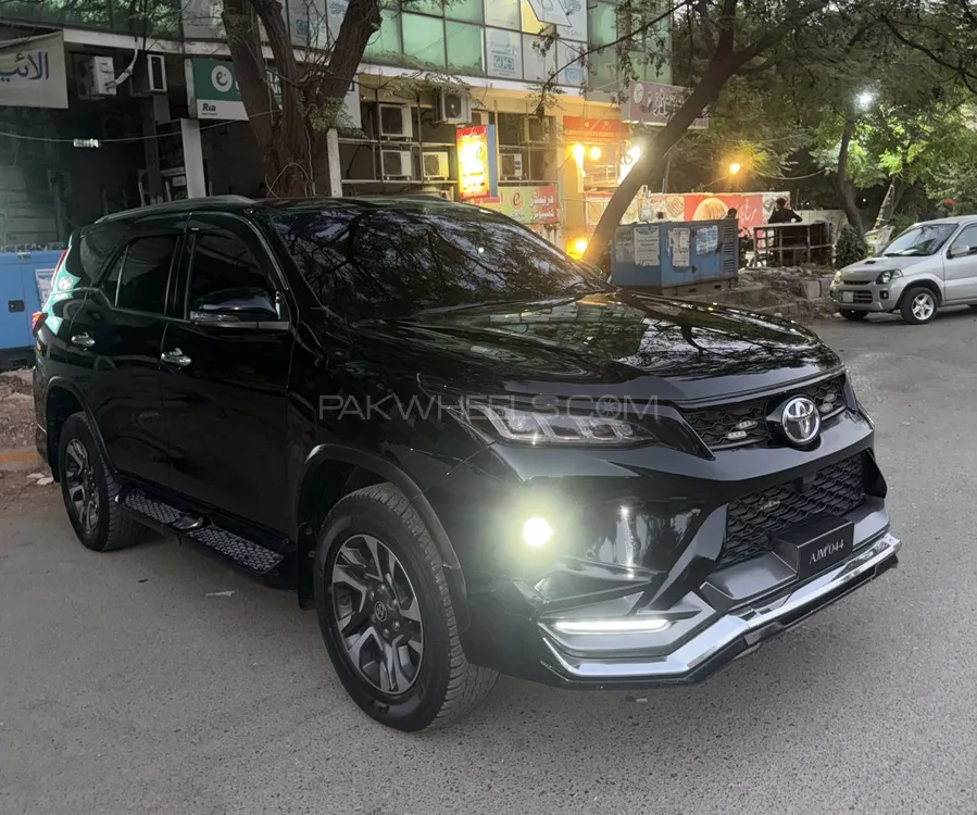 Toyota Fortuner 2022 for Sale in Islamabad Image-1