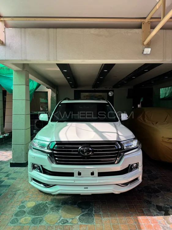 Toyota Land Cruiser 2020 for Sale in Lahore Image-1