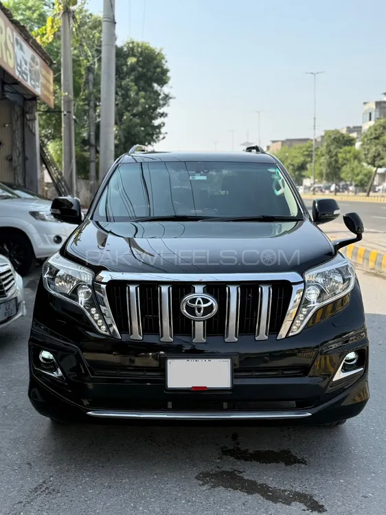 Toyota Prado 2010 for Sale in Lahore Image-1