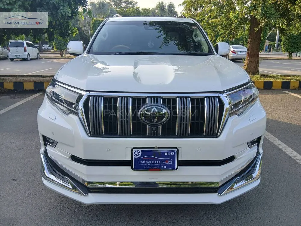 Toyota Prado 2019 for Sale in Lahore Image-1