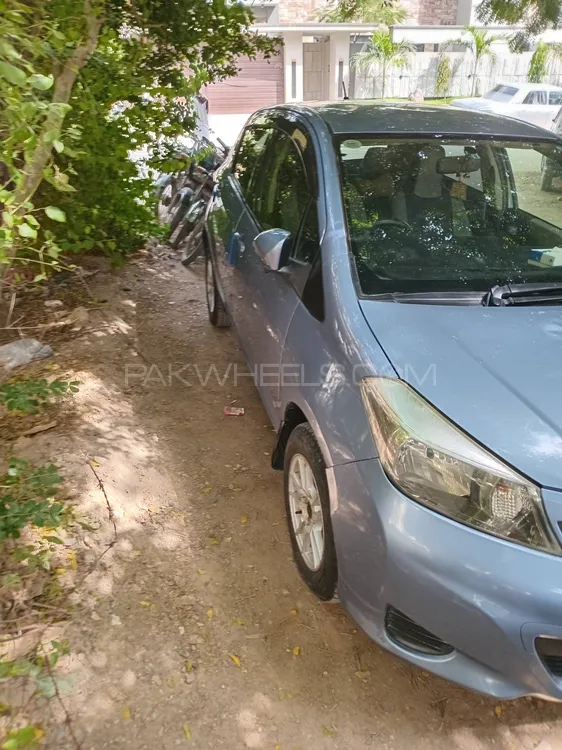 Toyota Vitz 2012 for Sale in Karachi Image-1