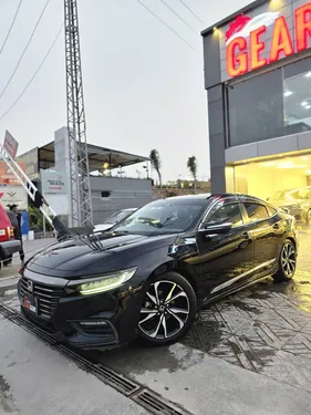 Honda Insight Touring 2020