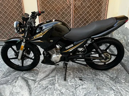 Yamaha YBR 125 2016