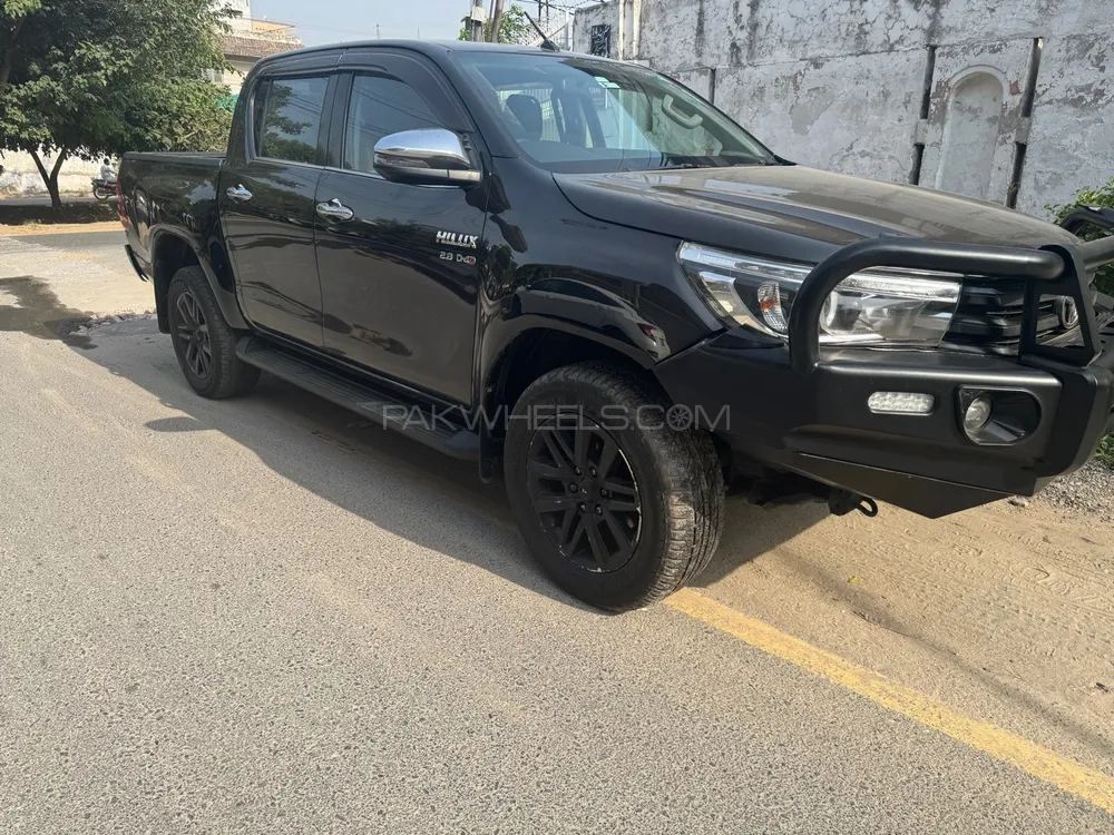 Toyota Hilux 2019 for Sale in Lahore Image-1