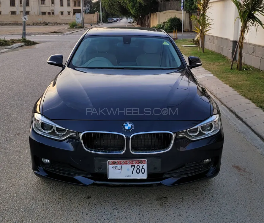 BMW 3 Series 2013 for Sale in Karachi Image-1