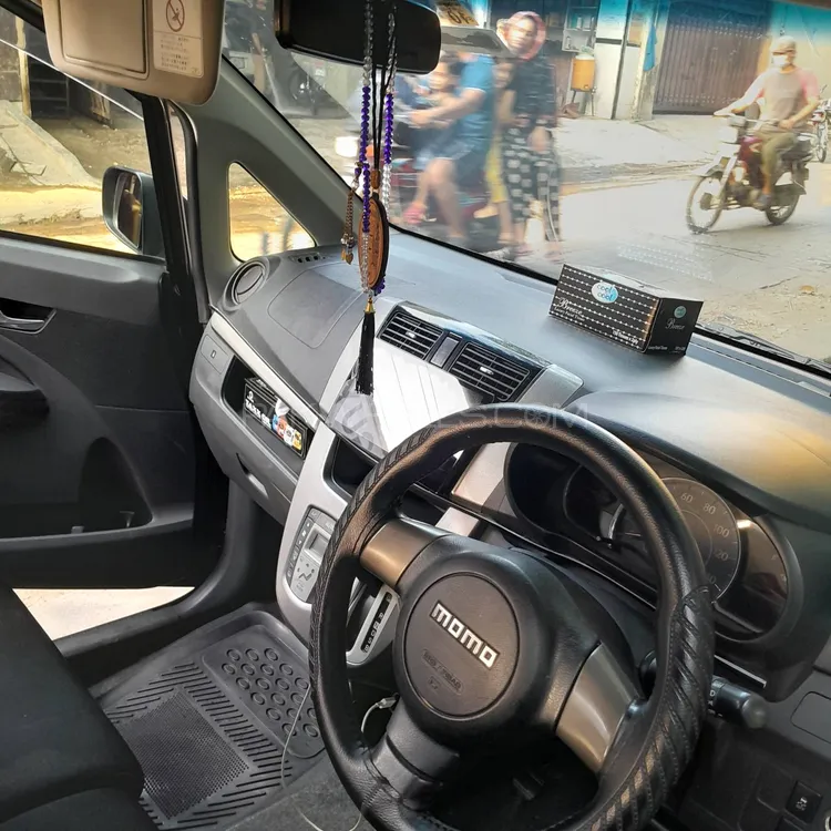 Daihatsu Move 2018 for Sale in Lahore Image-1