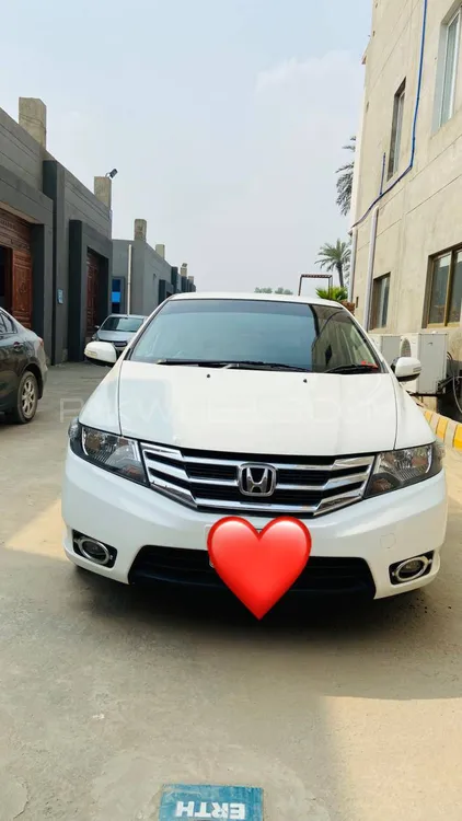 Honda City 2016 for Sale in Faisalabad Image-1