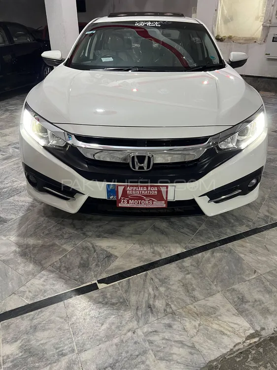 Honda Civic 2017 for Sale in Peshawar Image-1