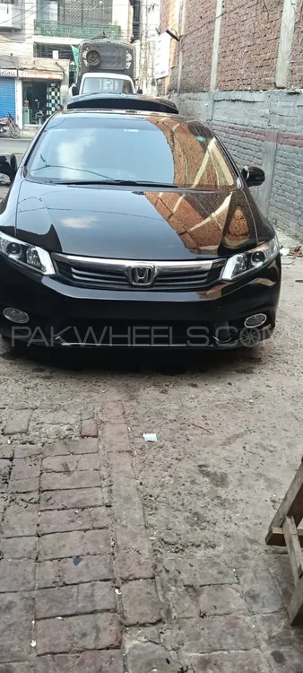 Honda Civic 2015 for Sale in Lahore Image-1