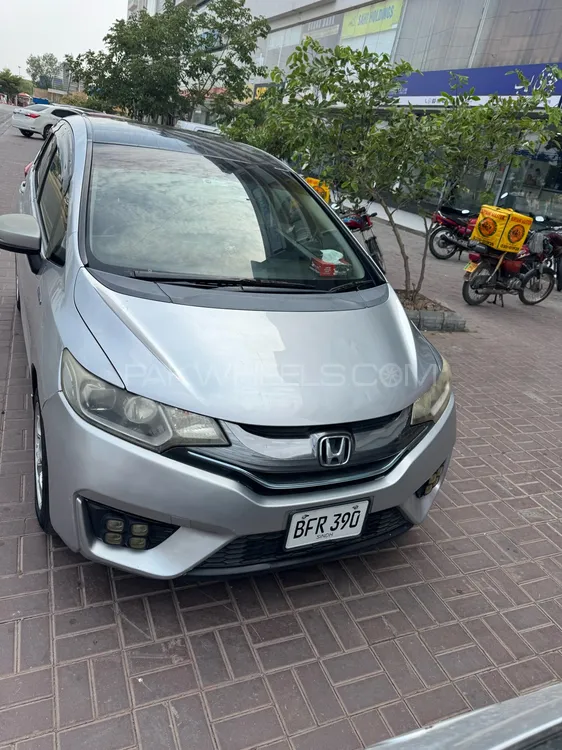 Honda Fit 2014 for Sale in Lahore Image-1