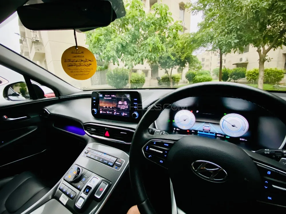 Hyundai Santa Fe 2025 for Sale in Lahore Image-1