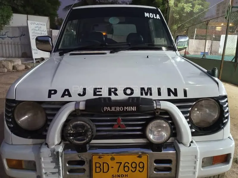 Mitsubishi Pajero 1998 for Sale in Karachi Image-1
