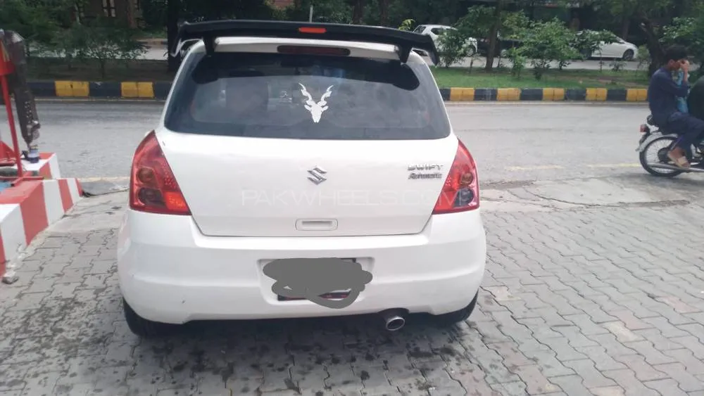 Suzuki Swift 2016 for Sale in Islamabad Image-1