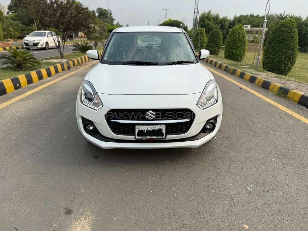 Suzuki Swift 2025 for Sale in Lahore Image-1