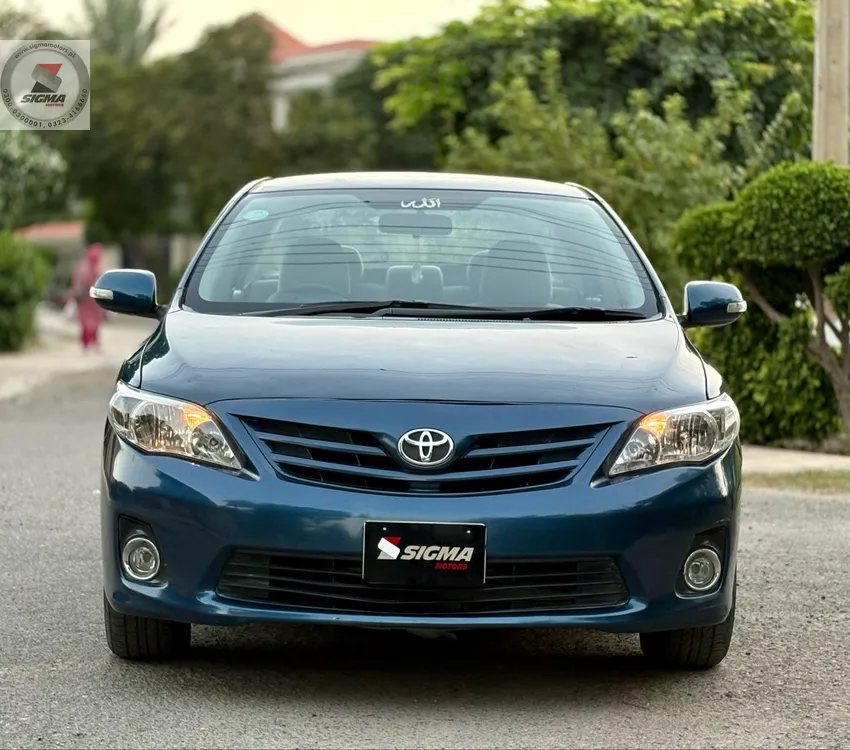 Toyota Corolla 2012 for Sale in Lahore Image-1