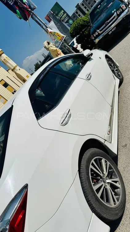 Toyota Corolla 2018 for Sale in Rawalpindi Image-1