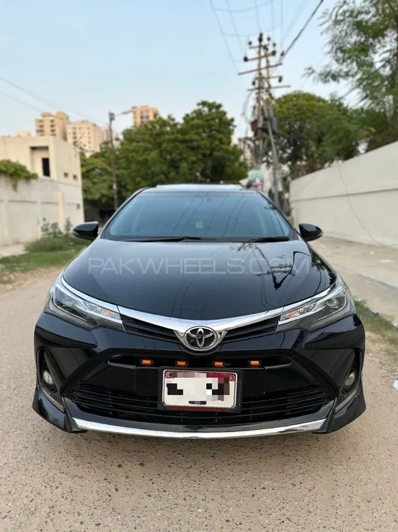 Toyota Corolla 2023 for Sale in Karachi Image-1
