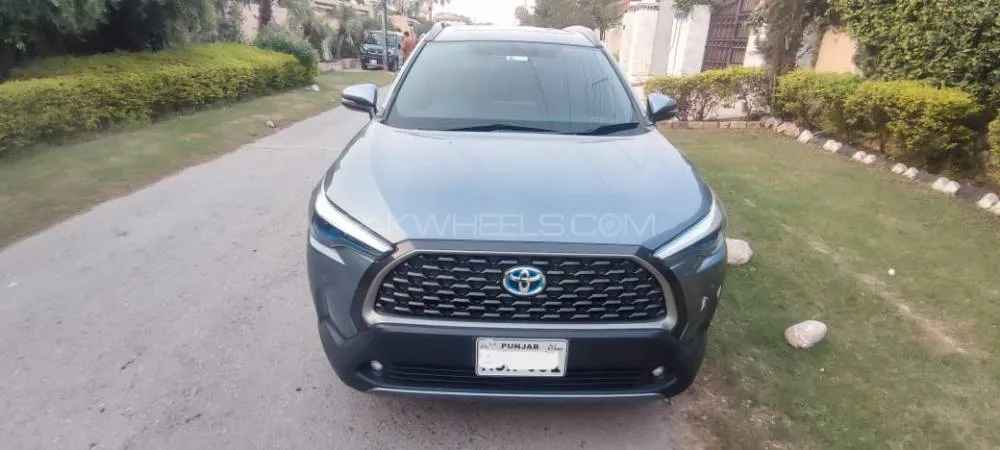 ٹویوٹا کرولا کراس 2024 for Sale in پشاور Image-1