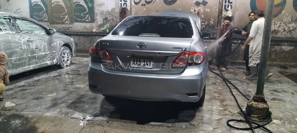 Toyota Corolla 2012 for Sale in Peshawar Image-1
