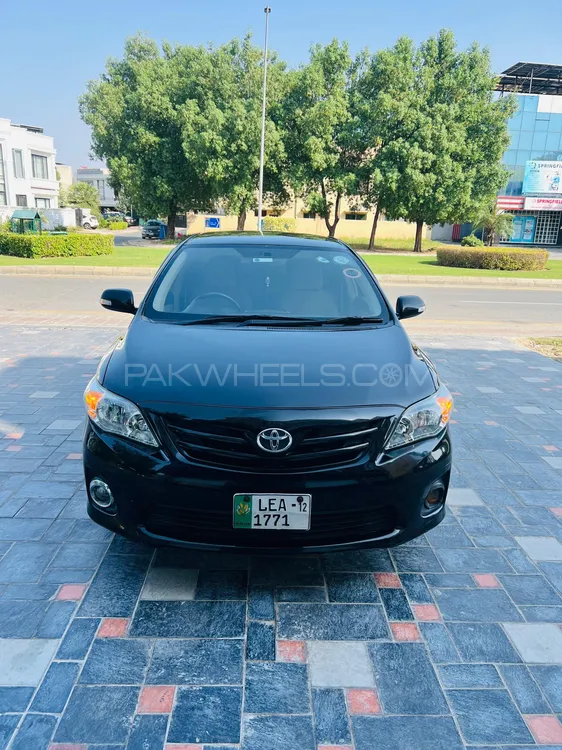 Toyota Corolla 2012 for Sale in Lahore Image-1