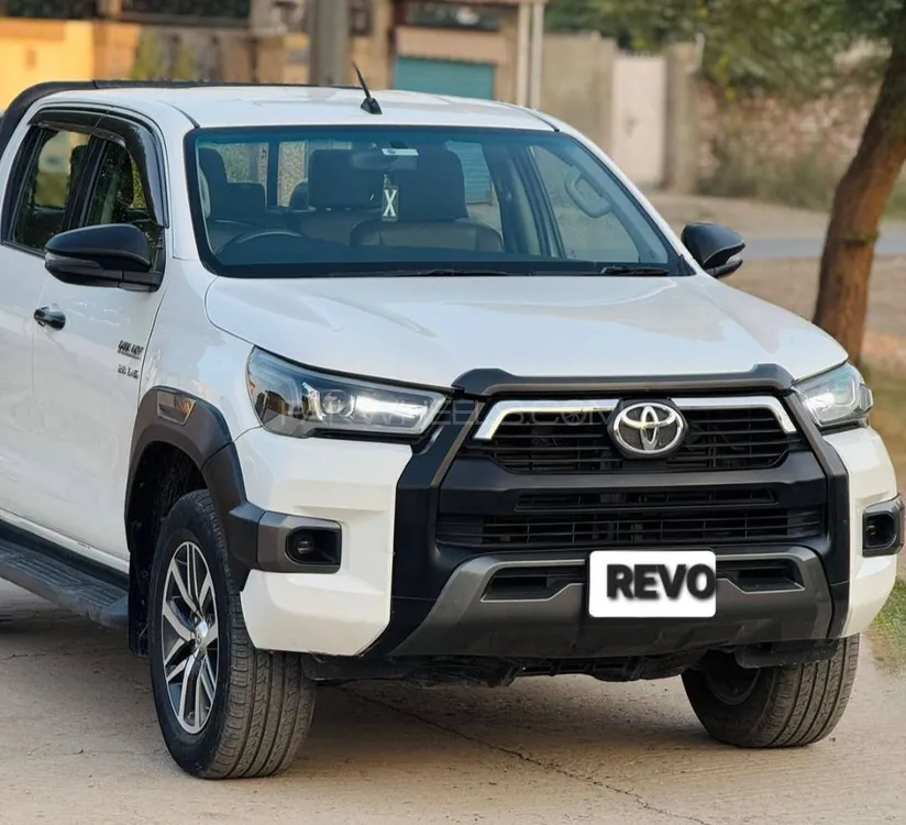 Toyota Hilux 2020 for Sale in Jhelum Image-1