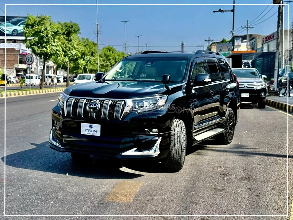 Toyota Prado 2018 for Sale in Lahore Image-1