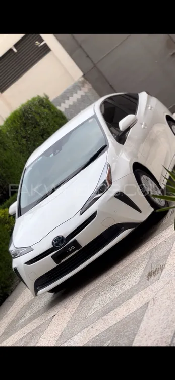 Toyota Prius 2020 for Sale in Peshawar Image-1