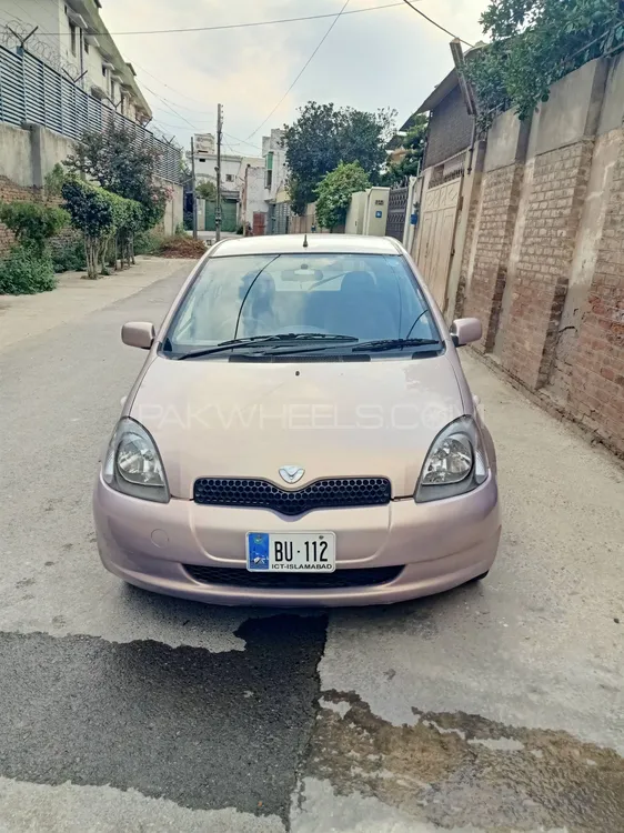 Toyota Vitz 1999 for Sale in Peshawar Image-1