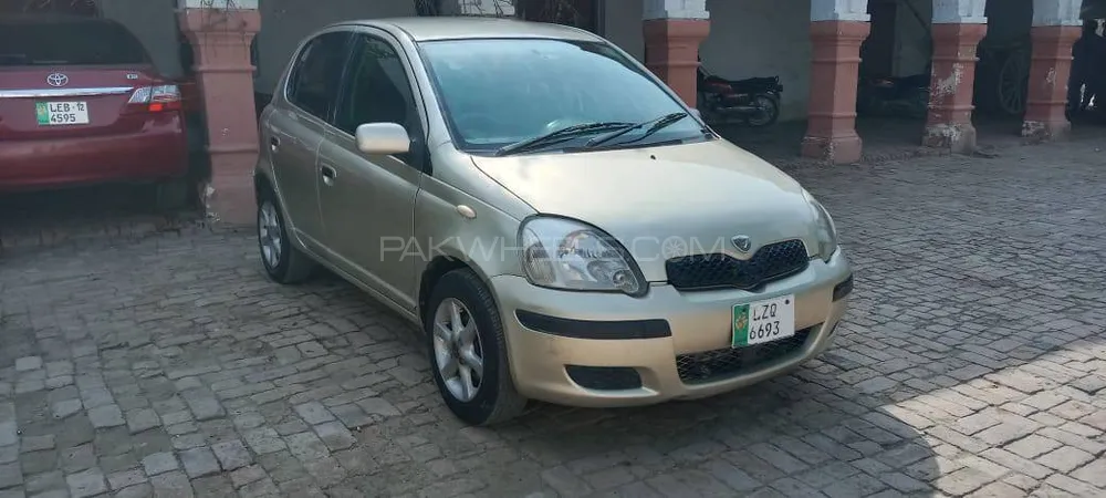 Toyota Vitz 2003 for Sale in Nowshera Image-1