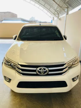 Toyota Hilux Revo V Automatic 2.8 2020