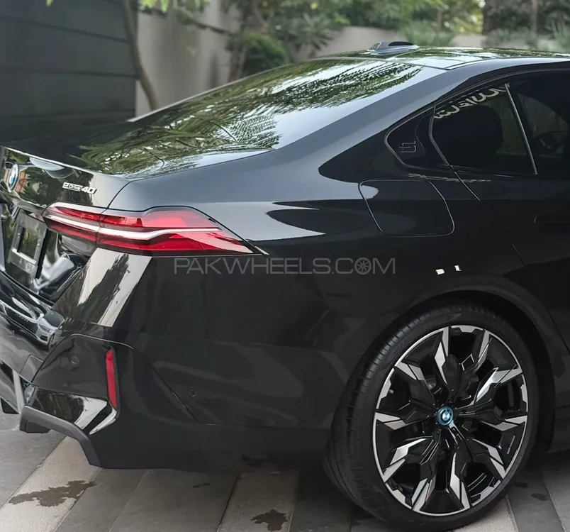 BMW i5 2024 for Sale in Lahore Image-1