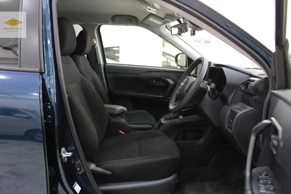 Daihatsu Rocky 2022 for Sale in Karachi Daihatsu Rocky 2022 for Sale in Karachi Image-8