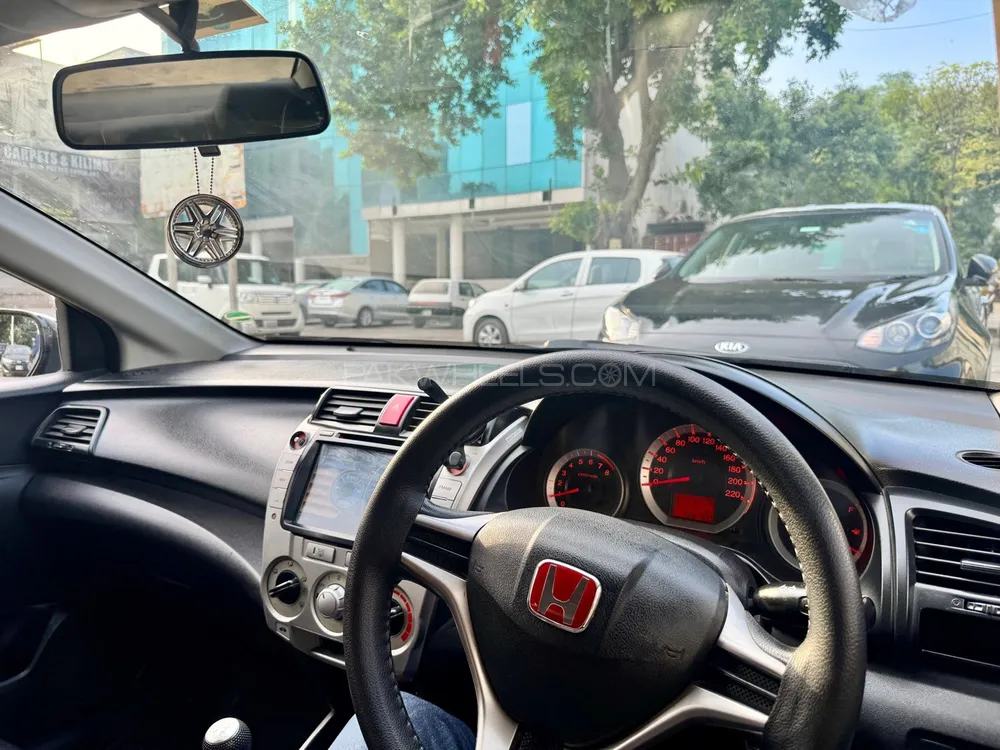 Honda City 2011 for Sale in Islamabad Image-1
