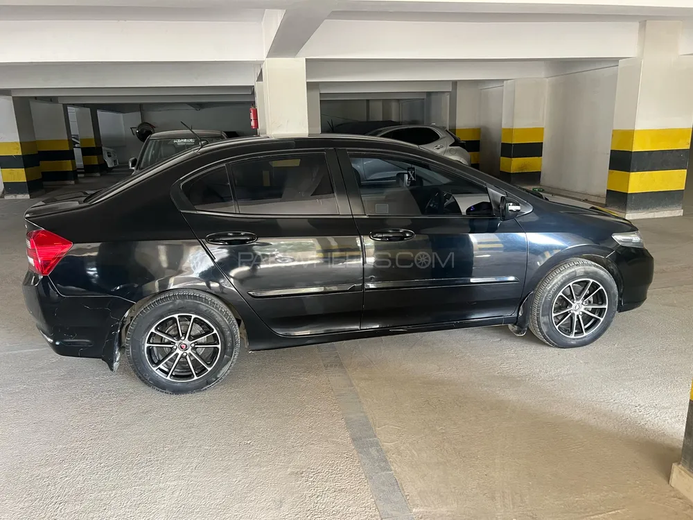 Honda City 2018 for Sale in Karachi Image-1
