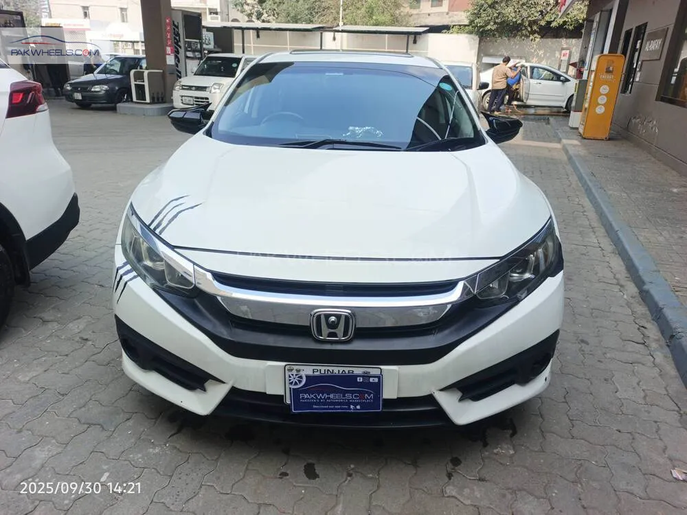 Honda Civic 2016 for Sale in Lahore Image-1