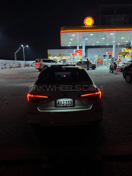 Honda Civic 2025 for Sale in Lahore Image-1