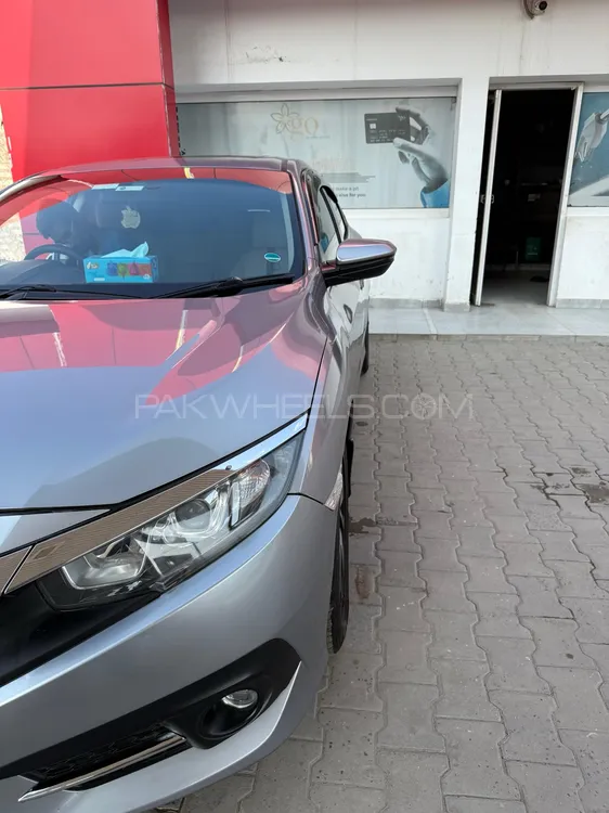 Honda Civic 2018 for Sale in Arifwala Image-1