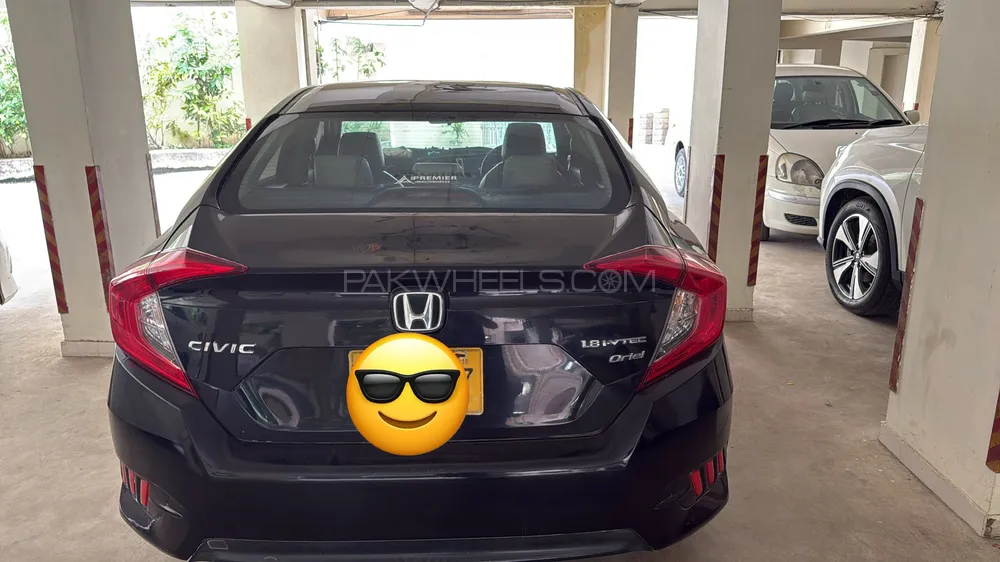 Honda Civic 2018 for Sale in Karachi Image-1